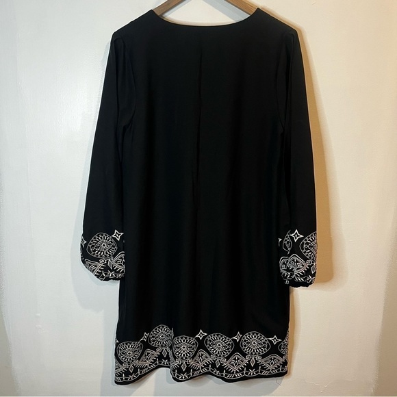 Women’s | New York and Company Black Embroidered A Line Dress | Large - Picture 4 of 7